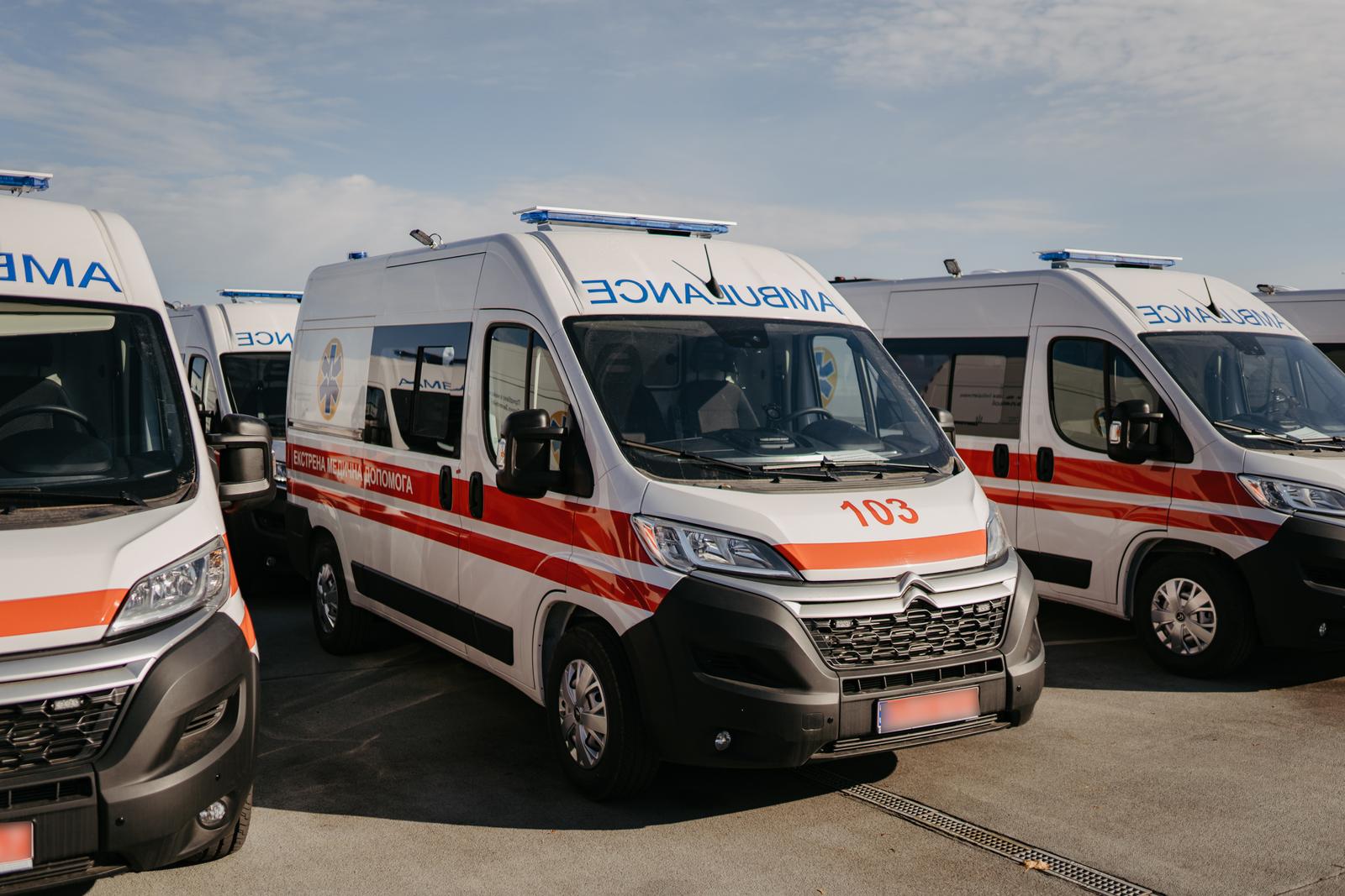 Another 15 ambulances from UNITED24 donors